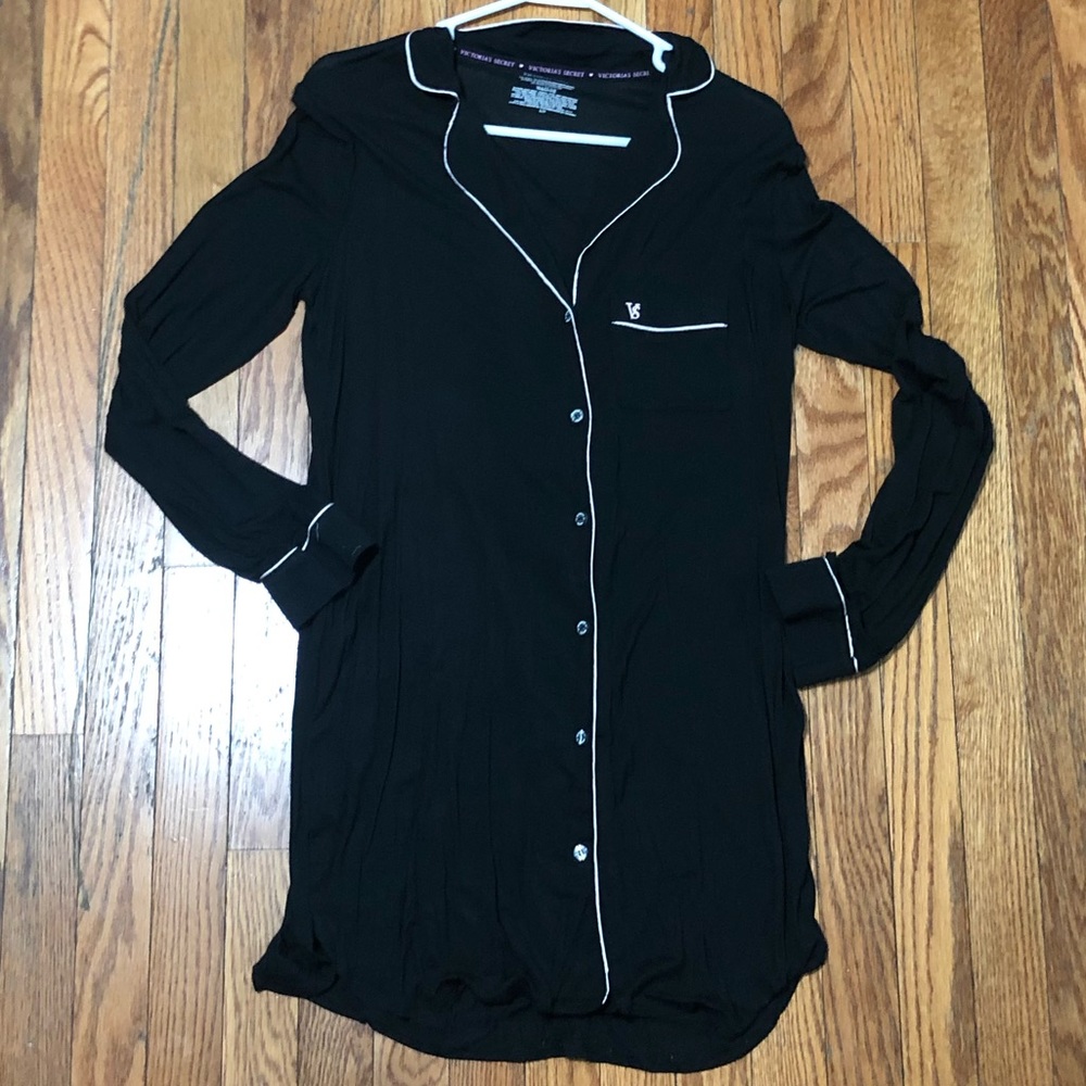 Victor Secret Sleepwear Small Black with Pink Logo